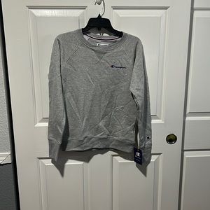 Champion Women's Powerblend Logo Sweatshirt...MSRP $49